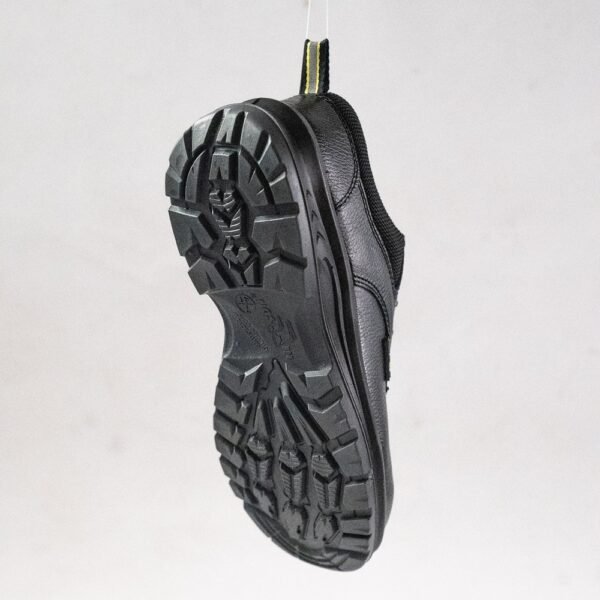 Clawz CL-01 - Safety Shoes